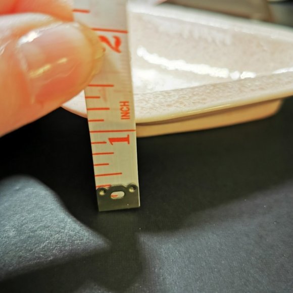 Vintage SylvaC Pottery Pink Triangular Dish with Blackberry Finial - Picture 16 of 16